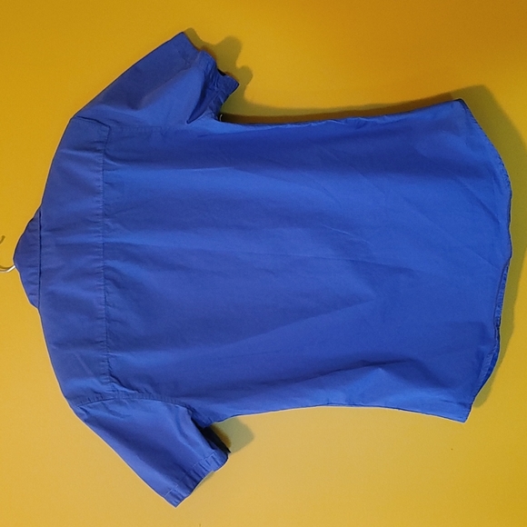 Men's Short-Sleeve Button-down - Picture 2 of 3